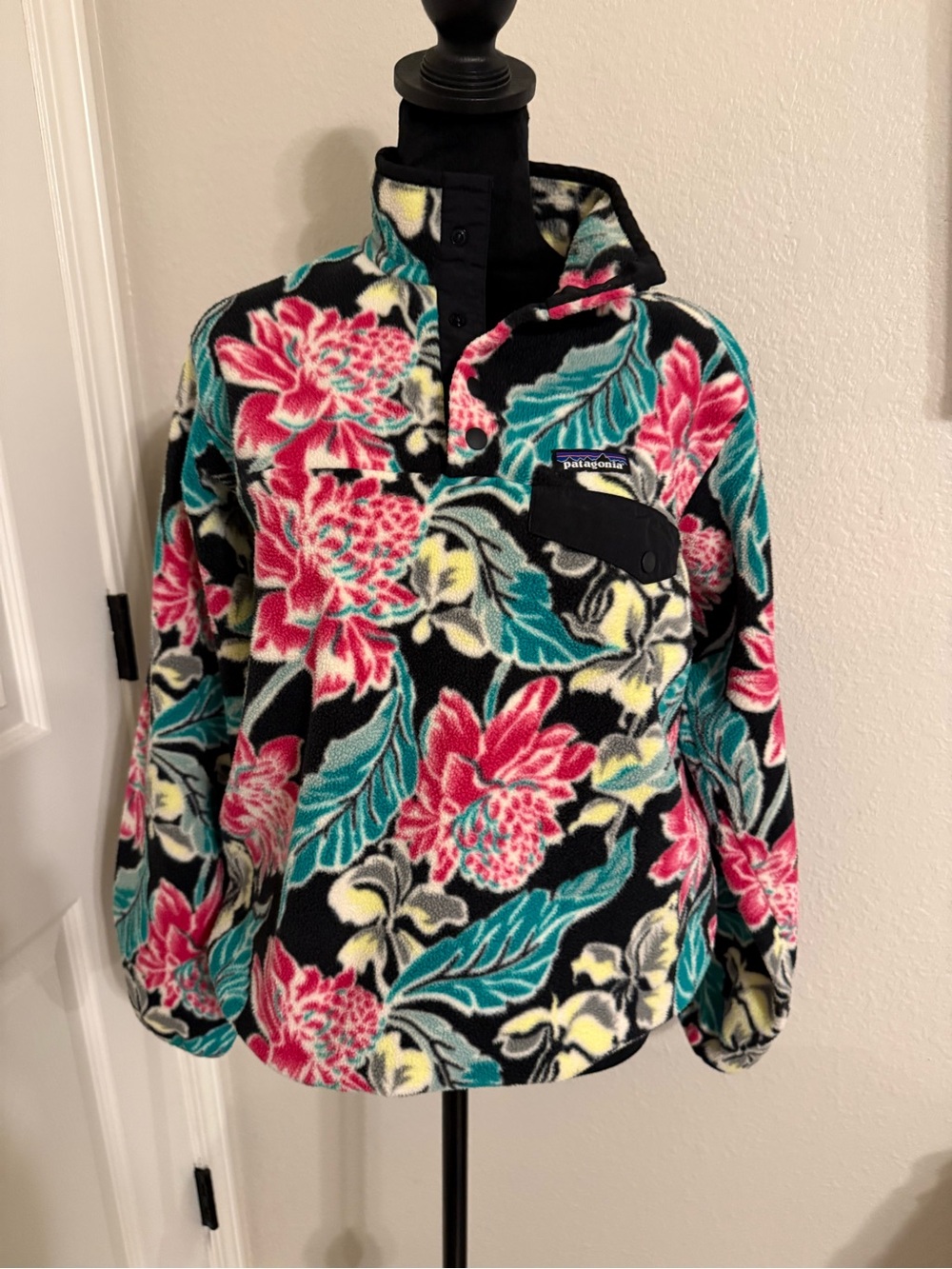 Patagonia Floral Fleece Pullover Jacket - Black, Pink & Teal - Vintage